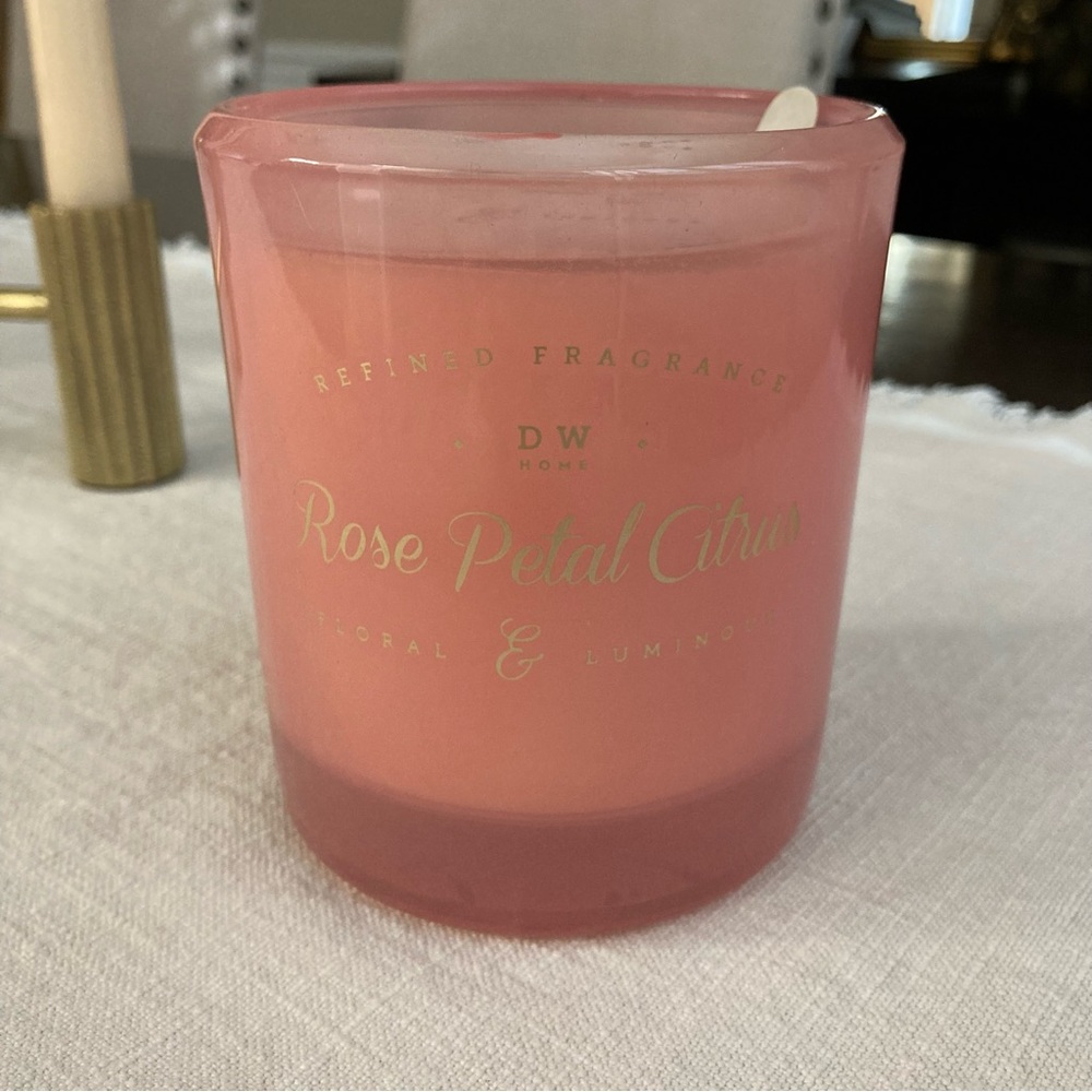 DW Home Rose Petal Citrus Candle